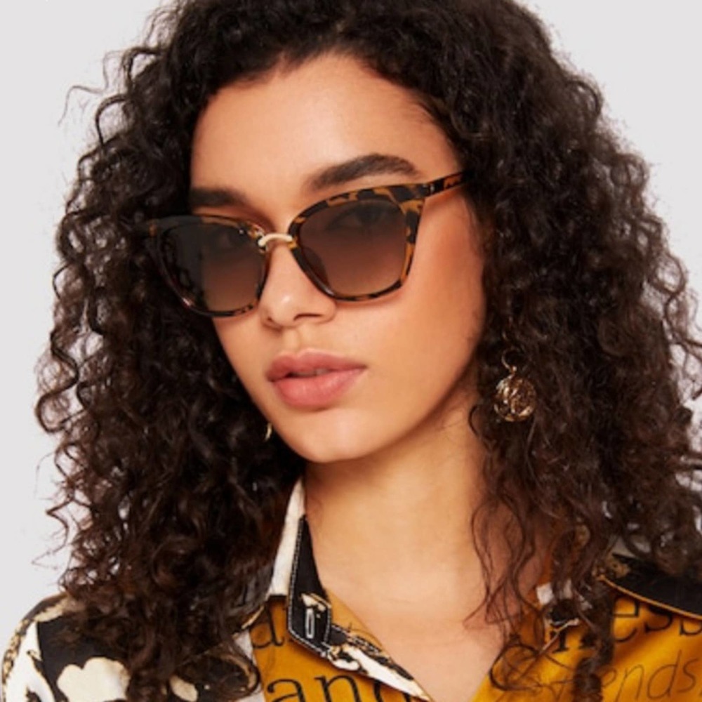 LAST PAIR!! Tortoiseshell sunglasses